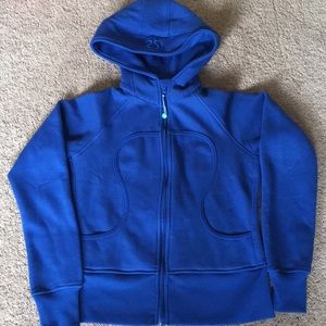 Lululemon size 4 Scuba hoodie, EUC